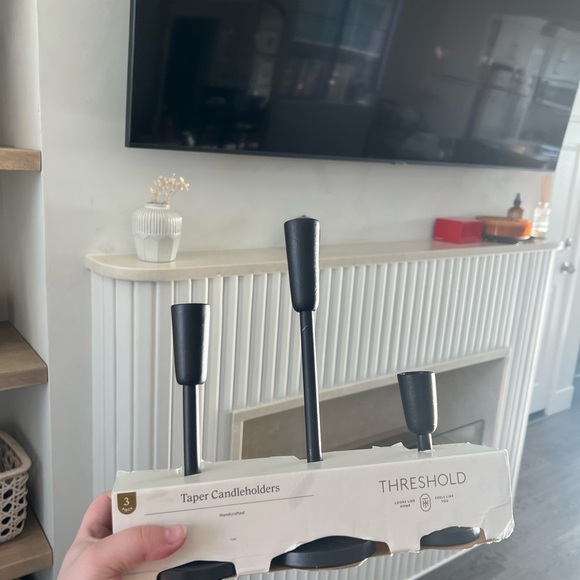 NWT Set of 3 Aluminum Taper Holders Black
- Threshold - Picture 5 of 5